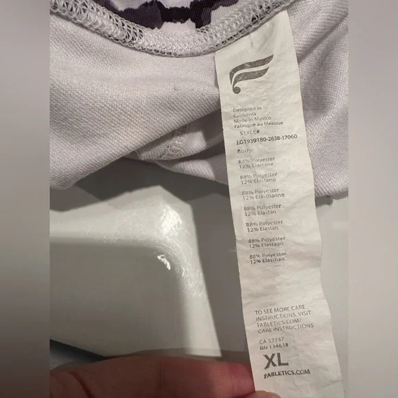Fabletics - Picture 6 of 7